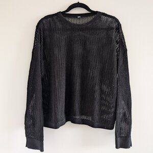 Uniqlo Mesh Knit black sweater